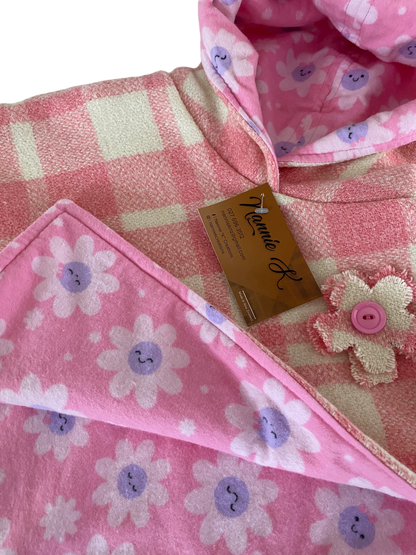 Woollen Poncho Pink with Cute Flowers