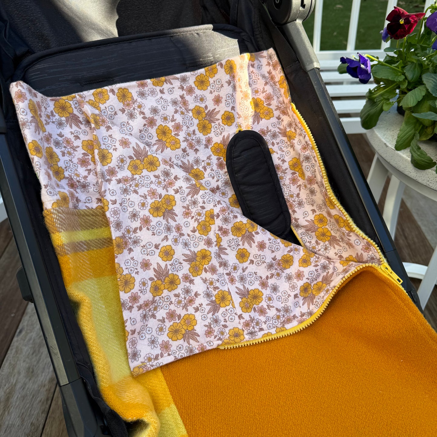 Pram bag tan & yellow with retro floral