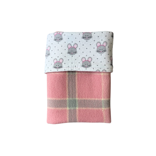 Woollen Blanket Pink & Grey with Mice